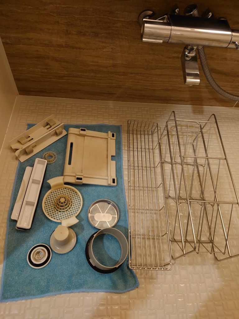 世田谷区K様宅浴室クリーニング作業写真15