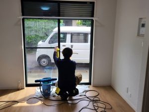 新メンバー紹介・川崎市宮前区 お引越し前全体クリーニング2