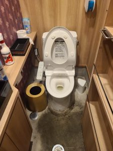 居酒屋店舗床、厨房クリーニング7