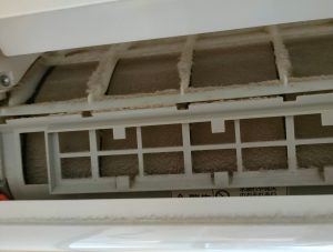 川崎市宮前区　エアコンクリーニング4